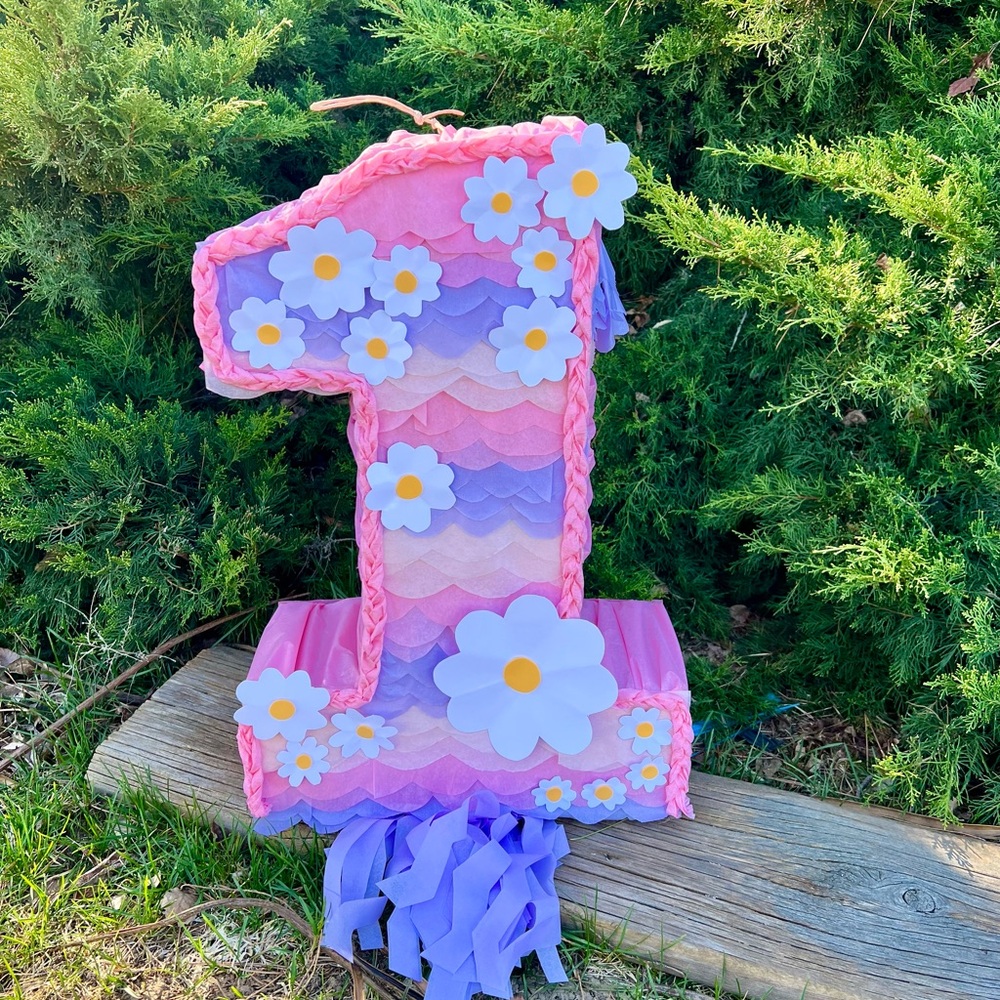 Pink & Lavender Number 1 Birthday Pinata with White Daisies